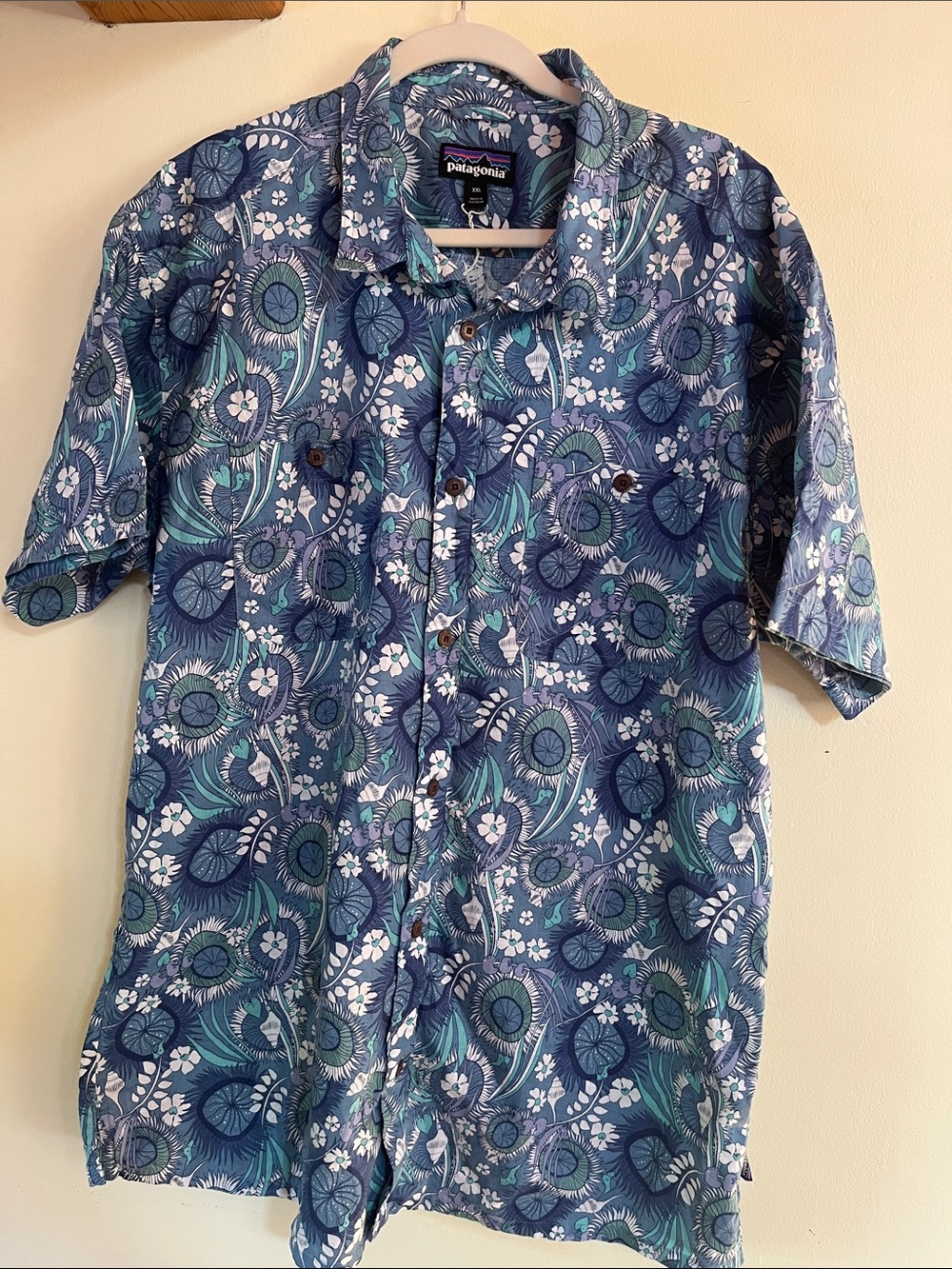 Patagonia Blue & Teal Floral Short-Sleeve Button-Down Shirt